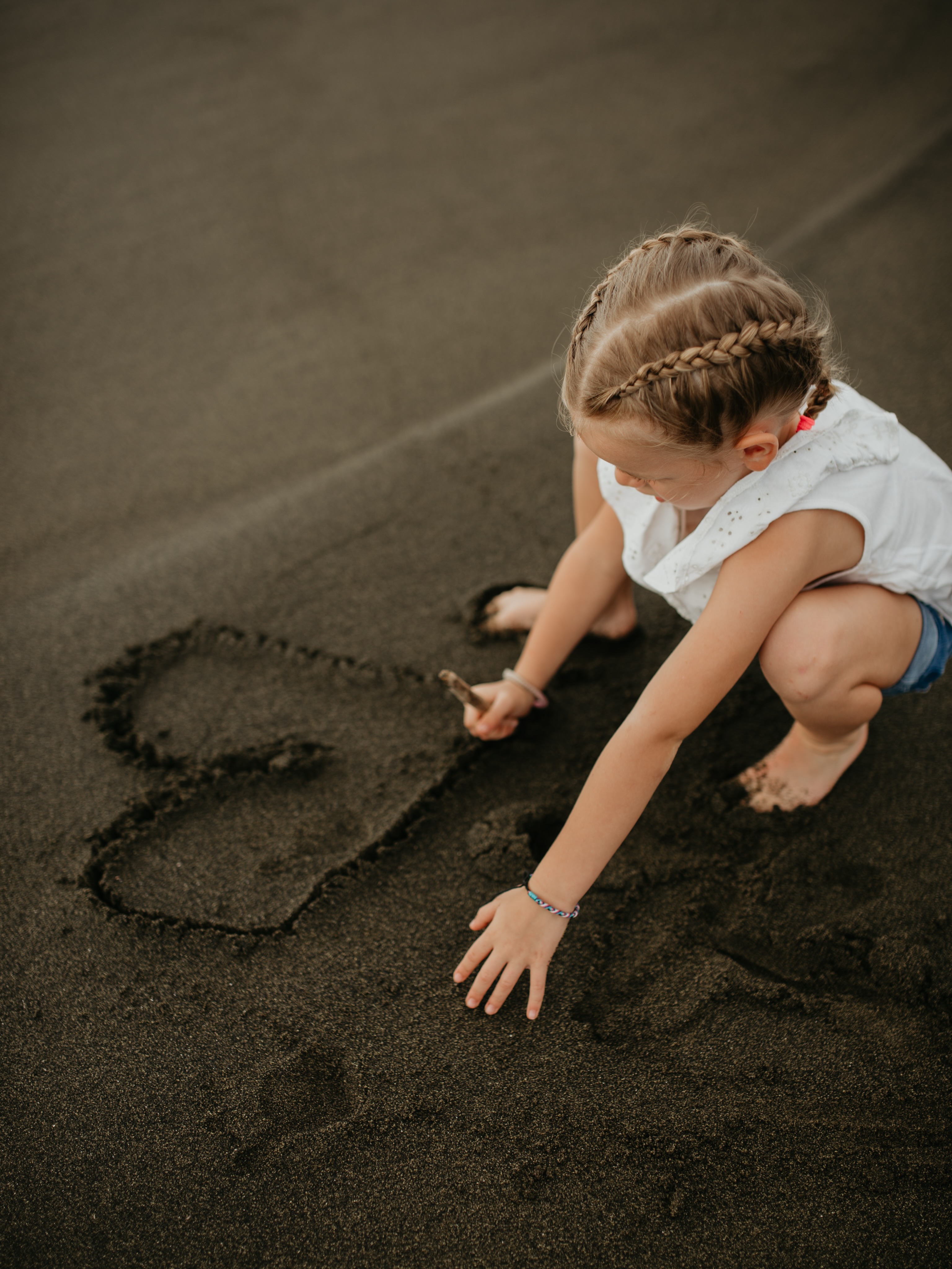 Souvenir d’une séance photo famille à l’Ile de la Réunion en 2024 🤎

__
Photographe à Saint-Malo 
✉️ contact@alexandrathibout.com

[photographe, shooting, couple, famille, grossesse, professionnel, séance photo, Saint-Malo, Bretagne]